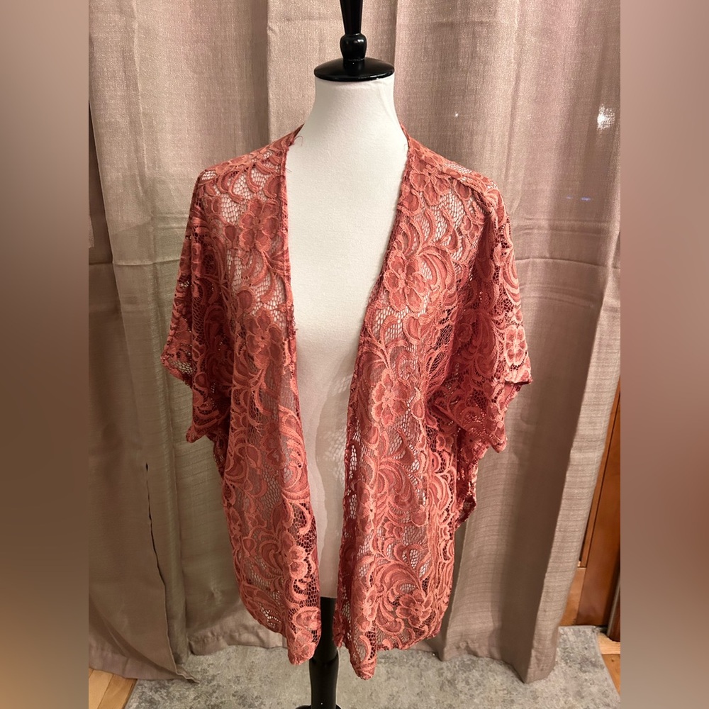 K37. Lace Kimono Cardigan in Dusty Rose